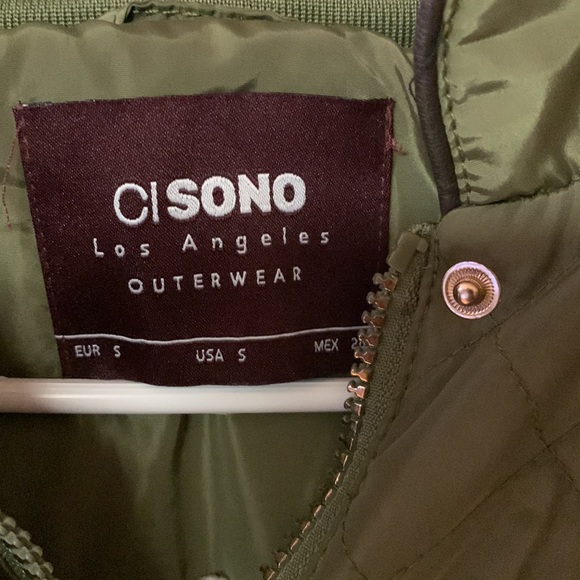 Cisono LA size small green jacket - Picture 3 of 3